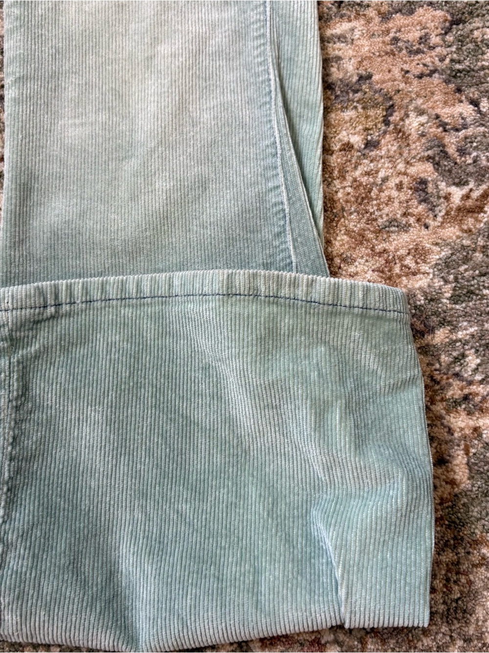Pilcro by Anthropologie The Icon Sage Green Flare Corduroy Pants Size 28 - Picture 9 of 11